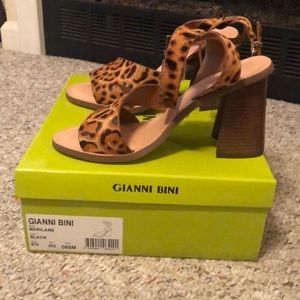 Gianna Bini Marilane leopard block heel
